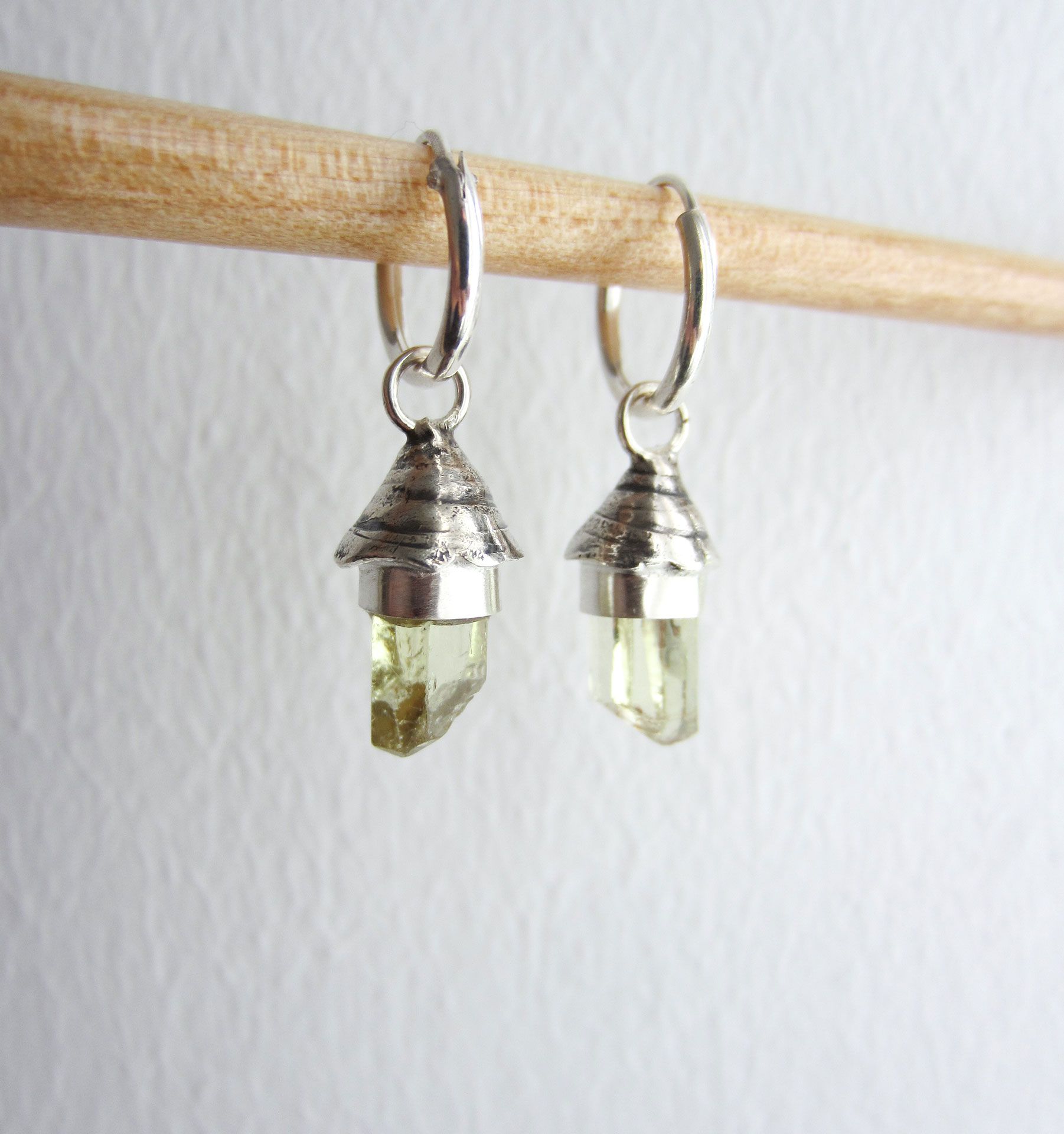 Pendientes setitas bailarinas